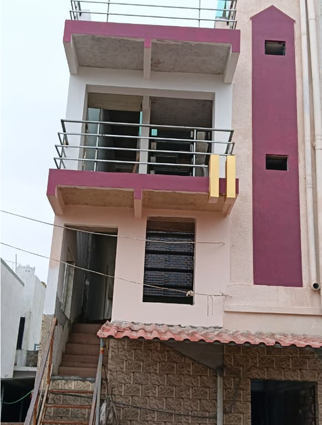 Ms. Chhaya Bathiya